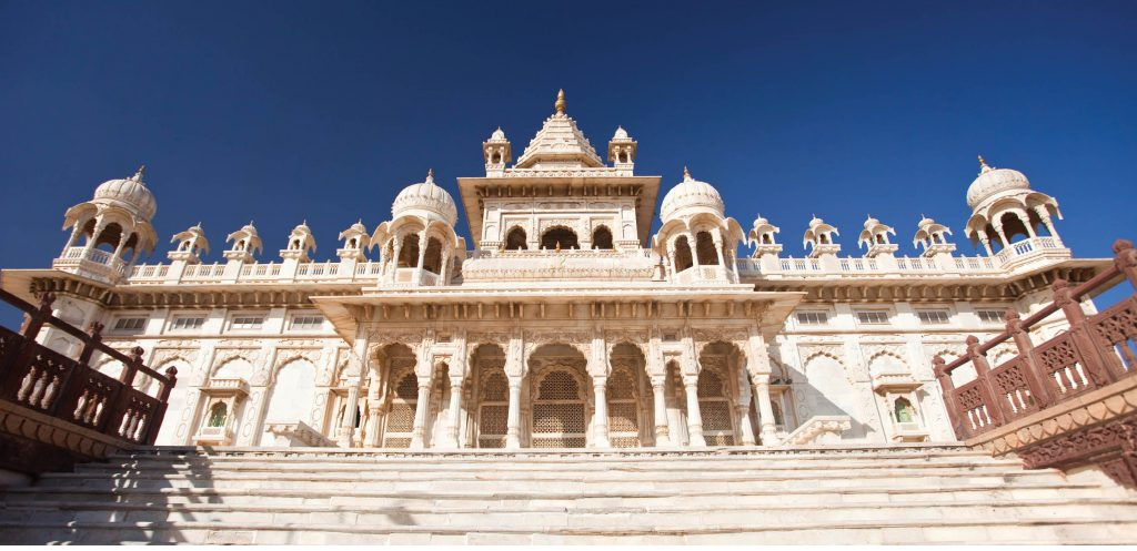 Enticing North India 9 Days Luxury Hotels