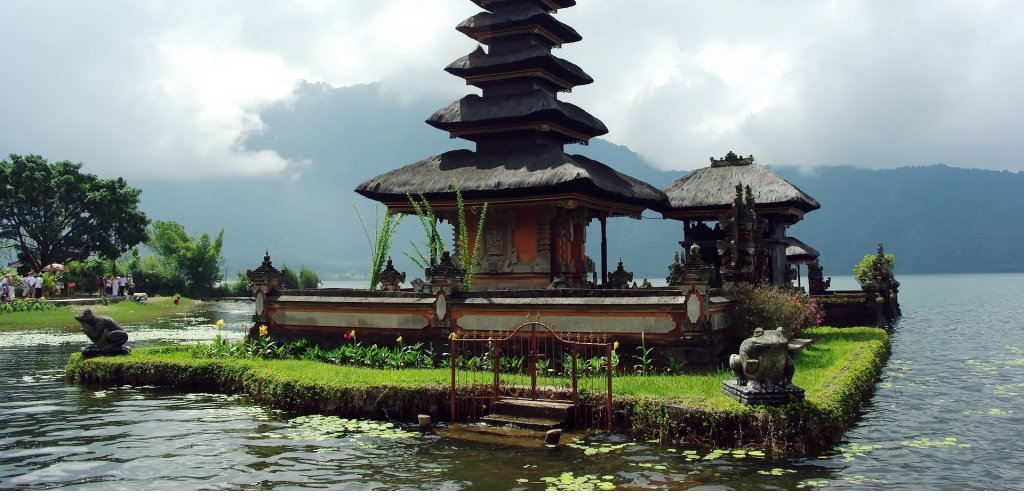 Best of Beach and Culture 7 Days Kappa Sense Ubud + The Royal Santrian