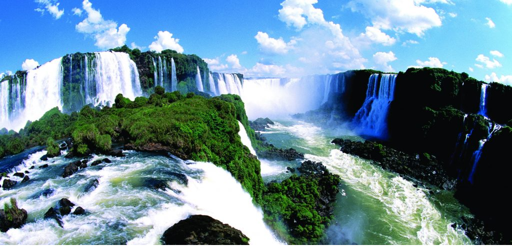 Option 2 - Spectacular Iguassu Falls 3 Days Deluxe Class